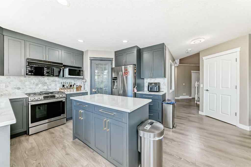 MLS® A2232474 - 55 Edgeridge Circle NW in Edgemont Calgary, Residential