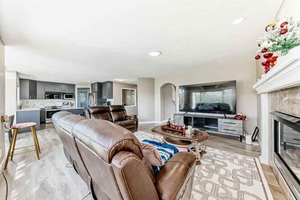 MLS® A2232474 - 55 Edgeridge Circle NW in Edgemont Calgary, Residential
