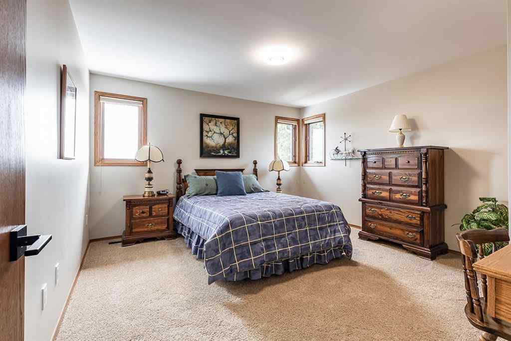 MLS® A2232481 - 614 Ross Glen Drive SE in Ross Glen Medicine Hat, Residential