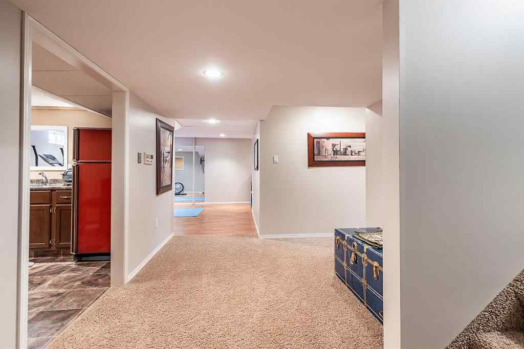 MLS® A2232481 - 614 Ross Glen Drive SE in Ross Glen Medicine Hat, Residential