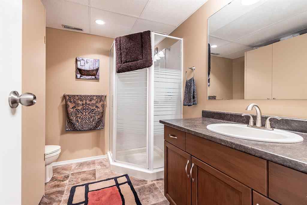 MLS® A2232481 - 614 Ross Glen Drive SE in Ross Glen Medicine Hat, Residential