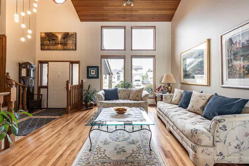MLS® A2232481 - 614 Ross Glen Drive SE in Ross Glen Medicine Hat, Residential