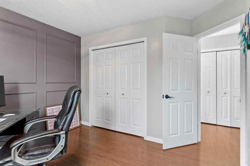 MLS® A2232498 - 95 Sierra Nevada Green SW in Signal Hill Calgary, Residential