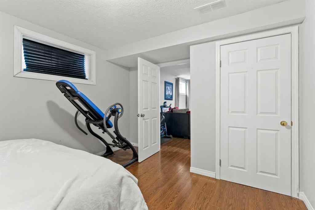 MLS® A2232498 - 95 Sierra Nevada Green SW in Signal Hill Calgary, Residential