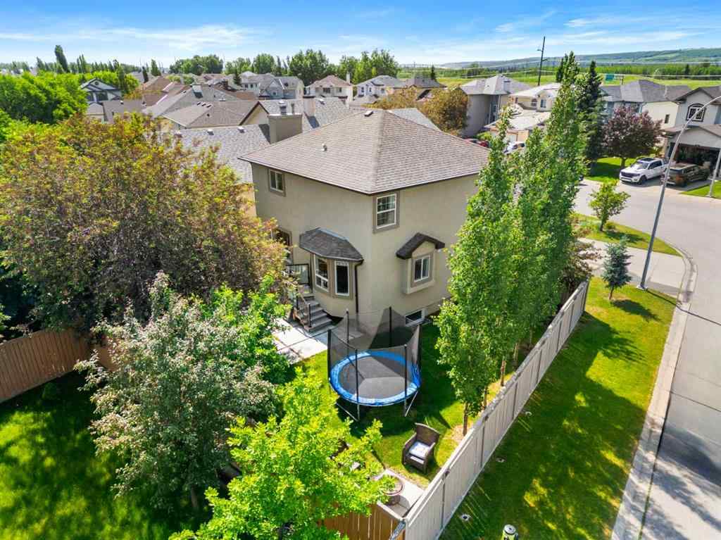 MLS® A2232498 - 95 Sierra Nevada Green SW in Signal Hill Calgary, Residential