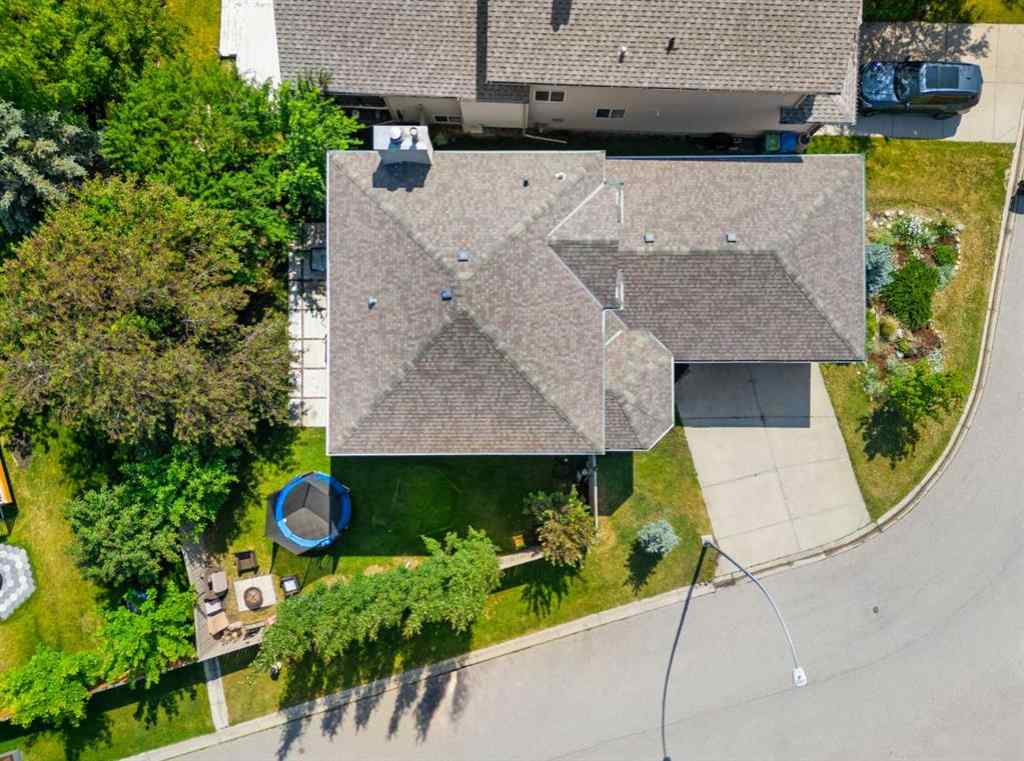 MLS® A2232498 - 95 Sierra Nevada Green SW in Signal Hill Calgary, Residential