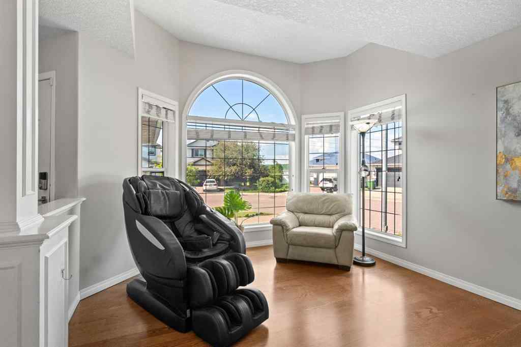 MLS® A2232498 - 95 Sierra Nevada Green SW in Signal Hill Calgary, Residential