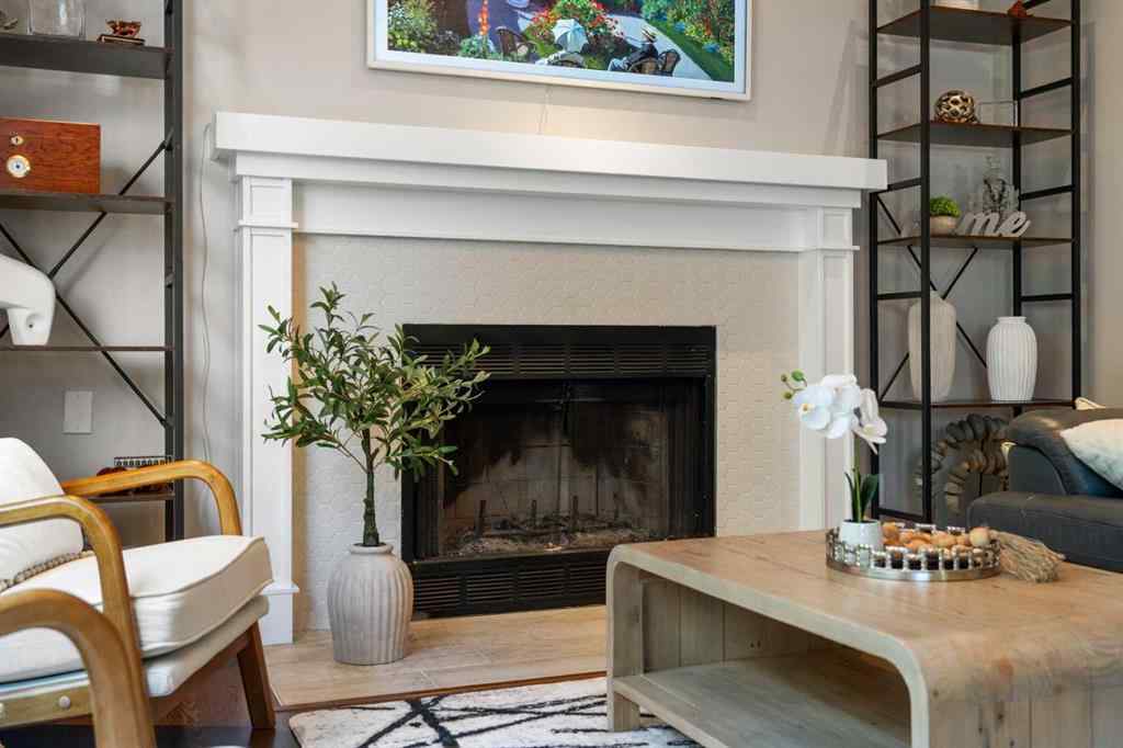 MLS® A2232498 - 95 Sierra Nevada Green SW in Signal Hill Calgary, Residential
