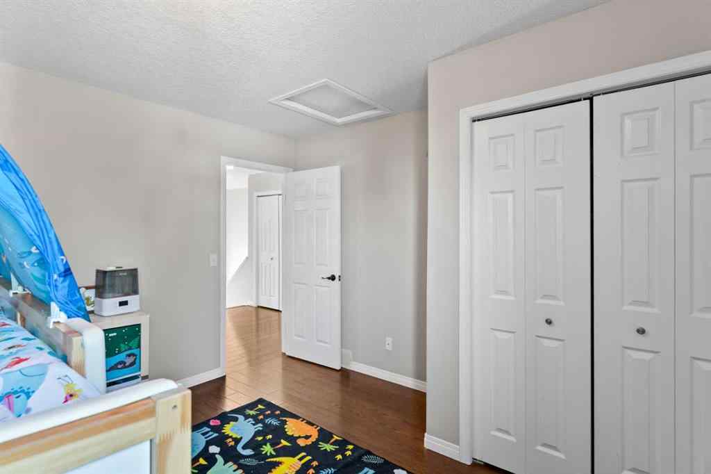 MLS® A2232498 - 95 Sierra Nevada Green SW in Signal Hill Calgary, Residential