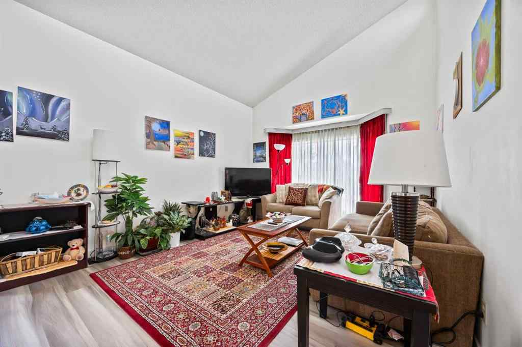 MLS® A2232510 - 44 Taraglen Place NE in Taradale Calgary, Residential