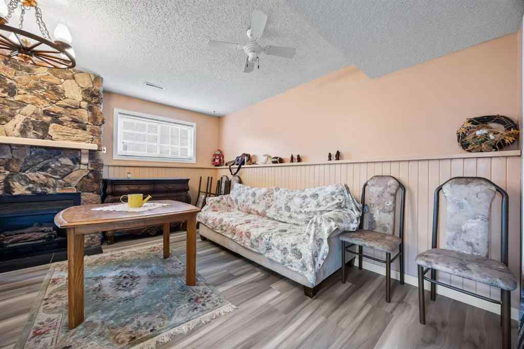 MLS® A2232510 - 44 Taraglen Place NE in Taradale Calgary, Residential