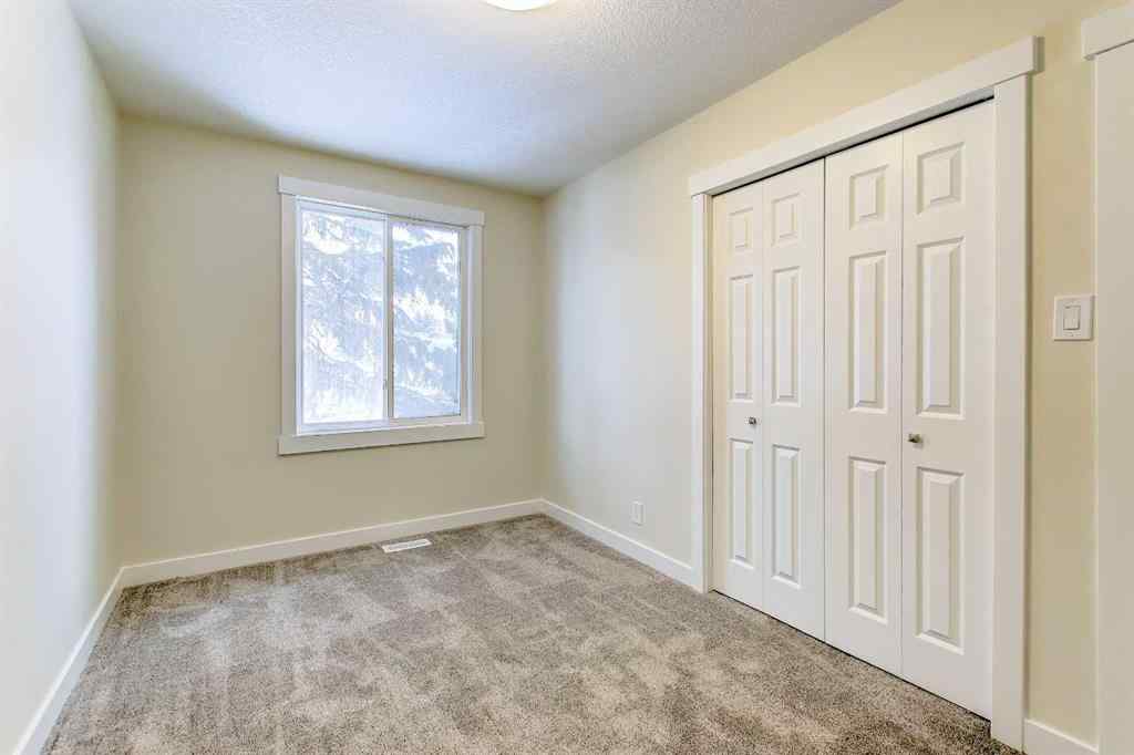 MLS® A2232522 - 272 Acadia Drive SE in Acadia Calgary, Residential