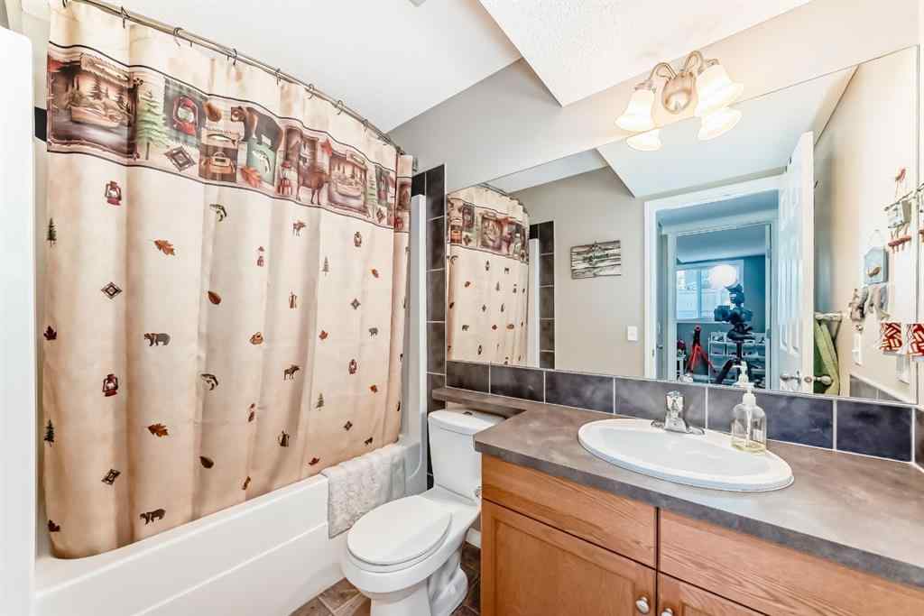 MLS® A2232523 - 65 Sunset Heights  in Sunset Ridge Cochrane, Residential