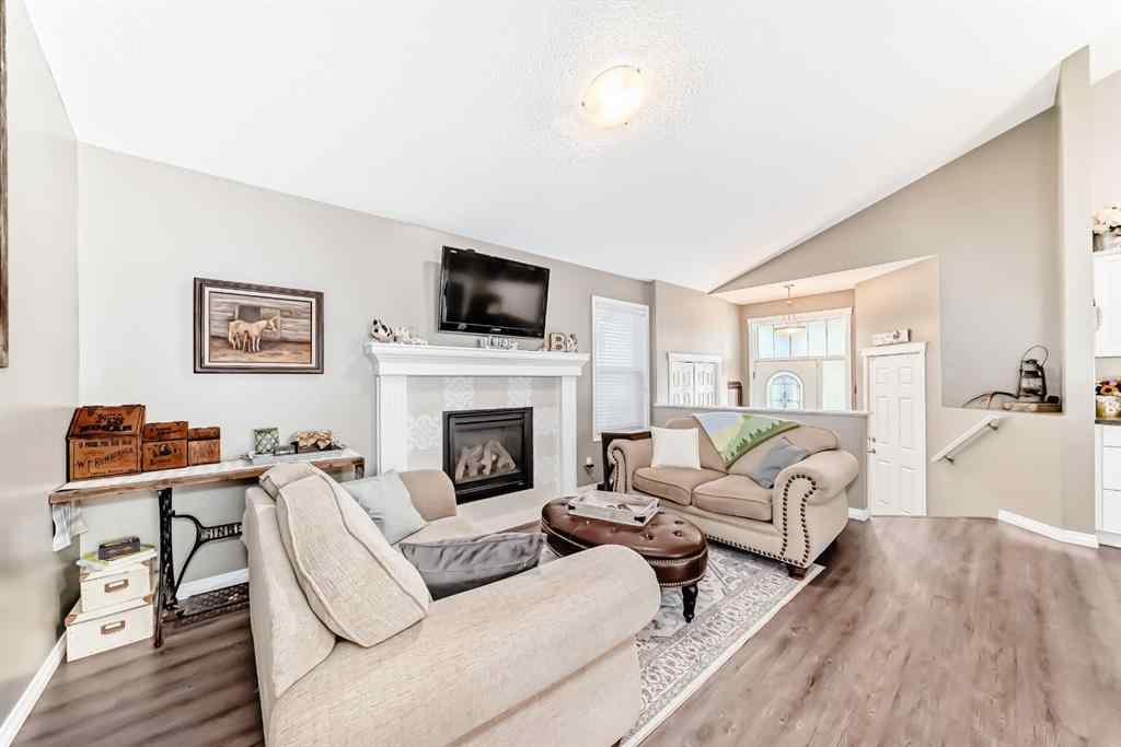 MLS® A2232523 - 65 Sunset Heights  in Sunset Ridge Cochrane, Residential