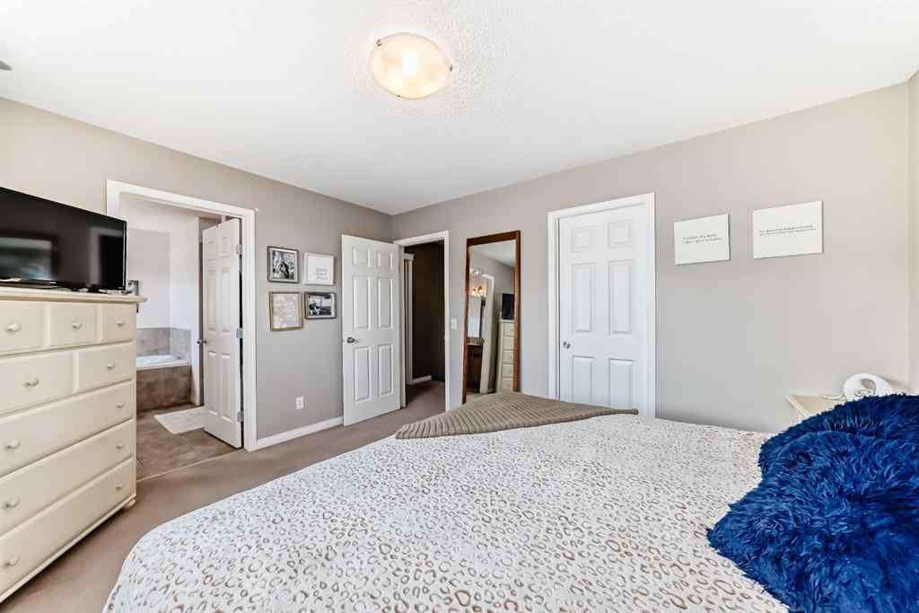 MLS® A2232523 - 65 Sunset Heights  in Sunset Ridge Cochrane, Residential
