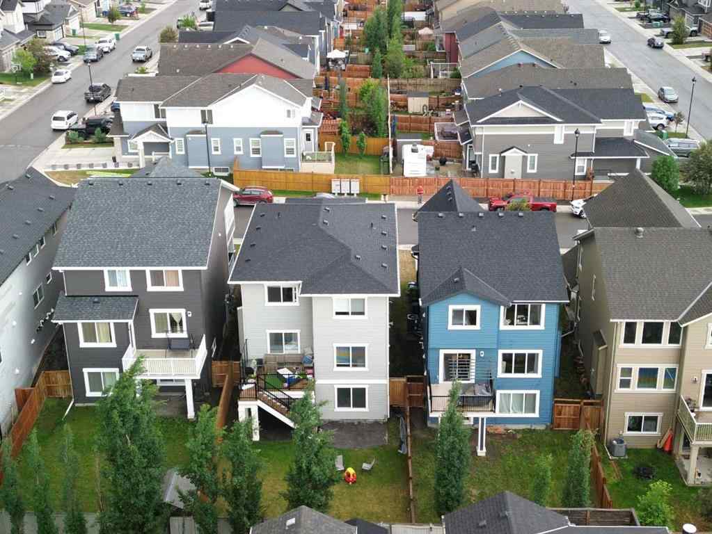 MLS® A2232534 - 169 Kingsbury Close SE in Kings Heights Airdrie, Residential