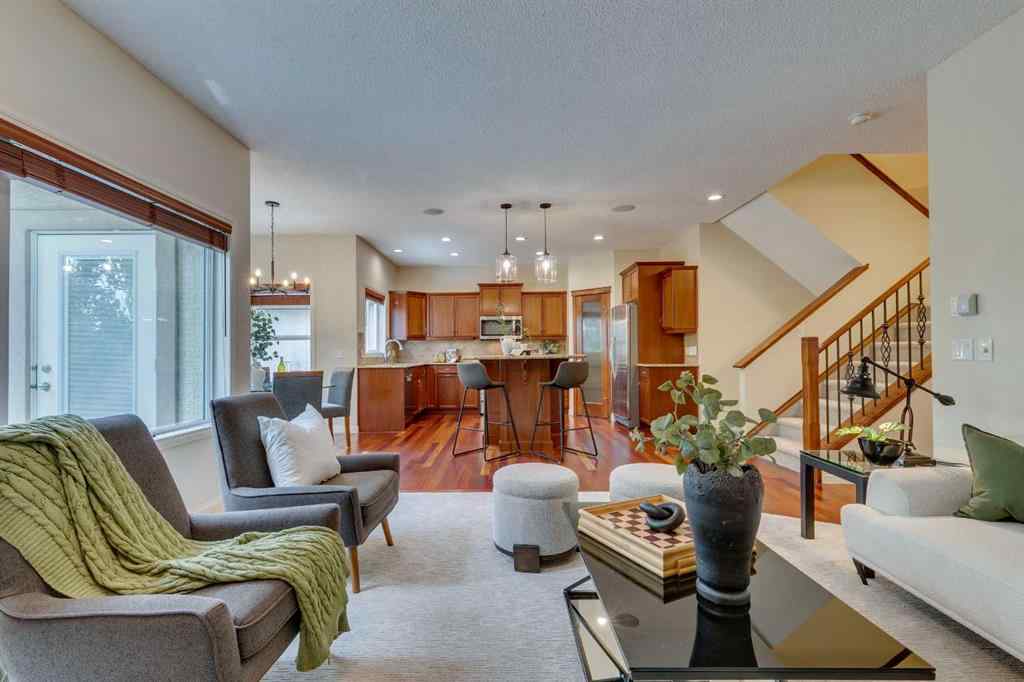 MLS® A2232536 - 75 Cranridge Heights SE in Cranston Calgary, Residential