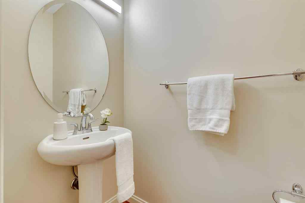 MLS® A2232536 - 75 Cranridge Heights SE in Cranston Calgary, Residential