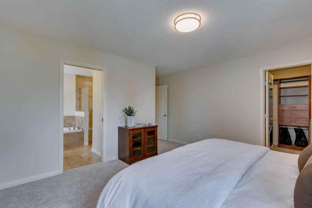 MLS® A2232536 - 75 Cranridge Heights SE in Cranston Calgary, Residential