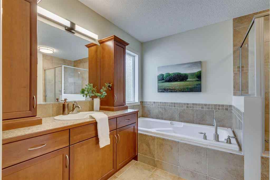 MLS® A2232536 - 75 Cranridge Heights SE in Cranston Calgary, Residential