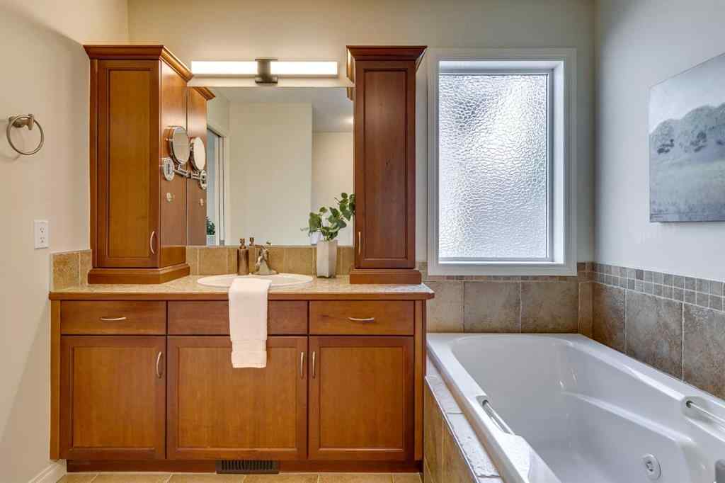 MLS® A2232536 - 75 Cranridge Heights SE in Cranston Calgary, Residential