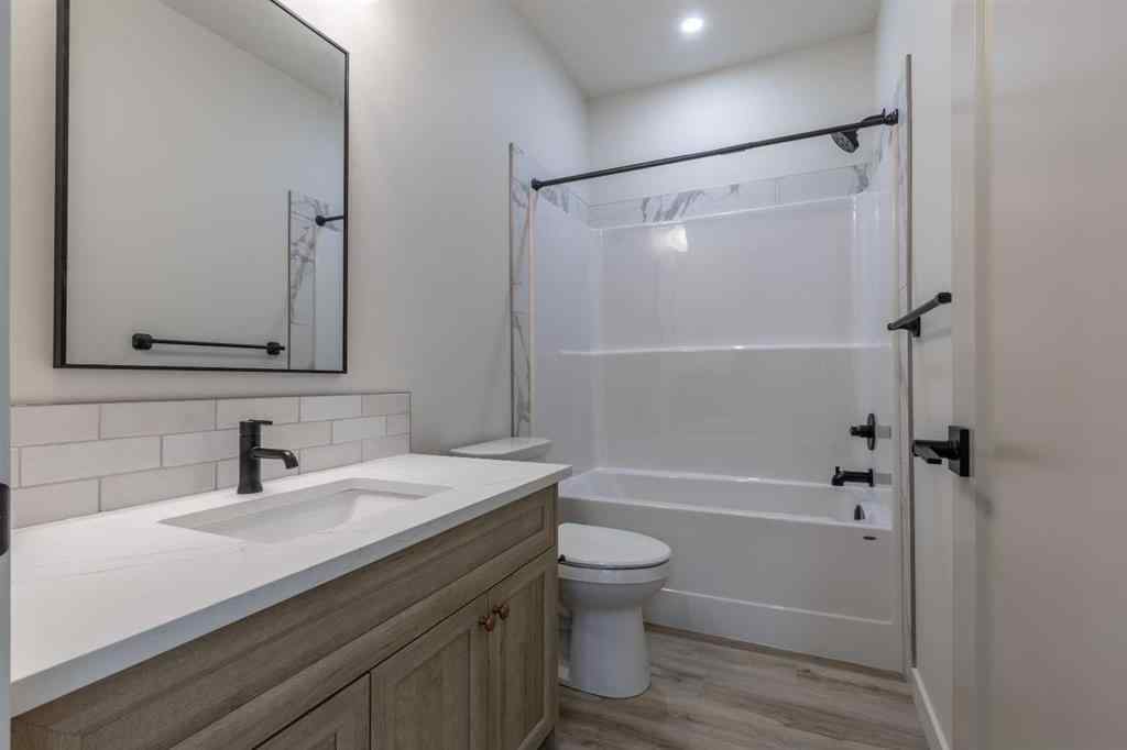 MLS® A2232559 - 62 E 300 S   in NONE Raymond, Residential