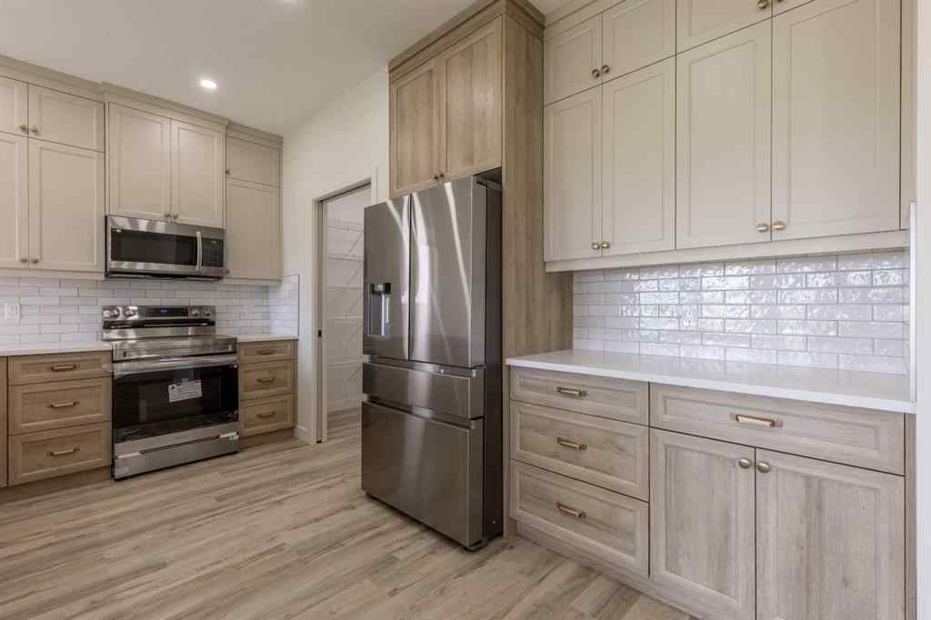 MLS® A2232559 - 62 E 300 S   in NONE Raymond, Residential