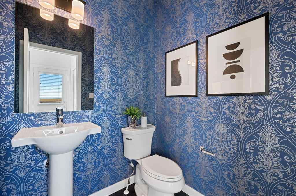 MLS® A2232563 - 103 Raven Point SE in Rangeview Calgary, Residential