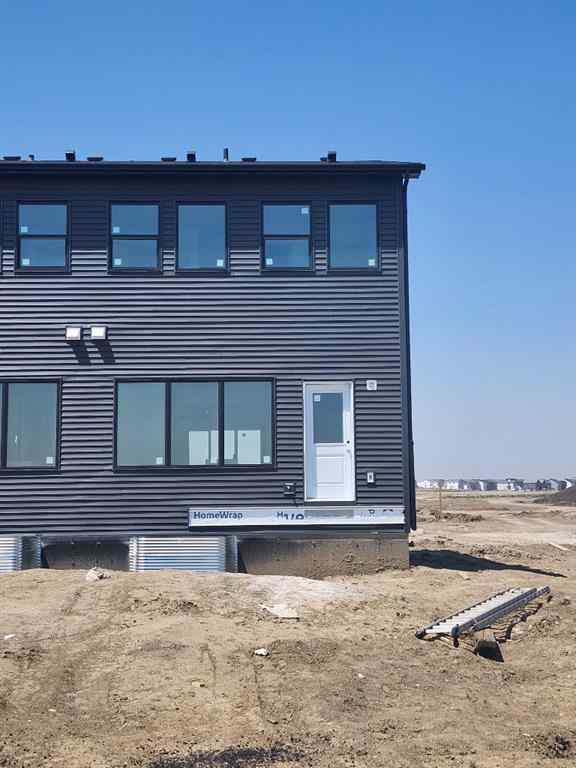 MLS® A2232563 - 103 Raven Point SE in Rangeview Calgary, Residential