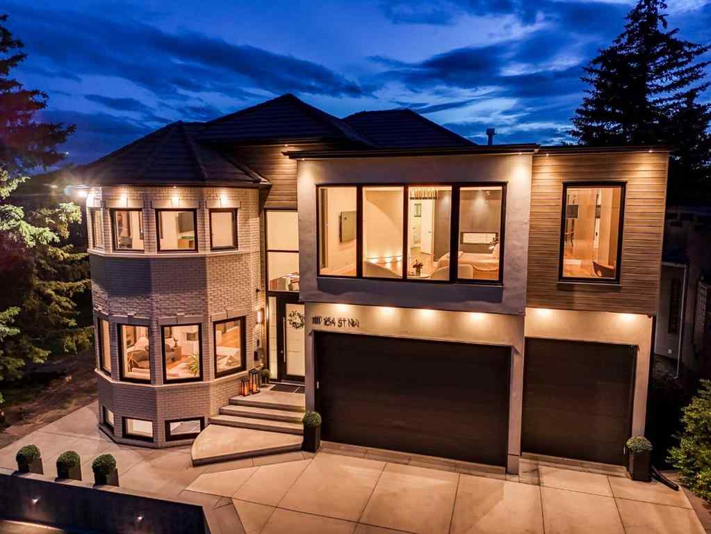 MLS® A2232565 - 1111 16A Street NW in Hounsfield Heights/Briar Hill Calgary, Residential
