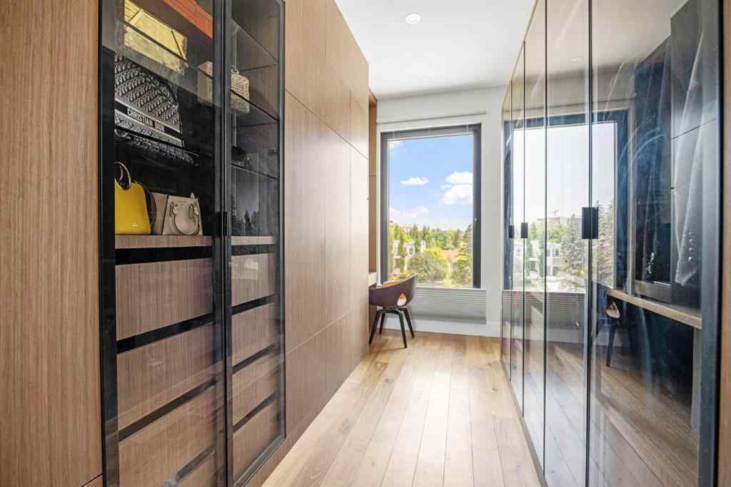 MLS® A2232565 - 1111 16A Street NW in Hounsfield Heights/Briar Hill Calgary, Residential