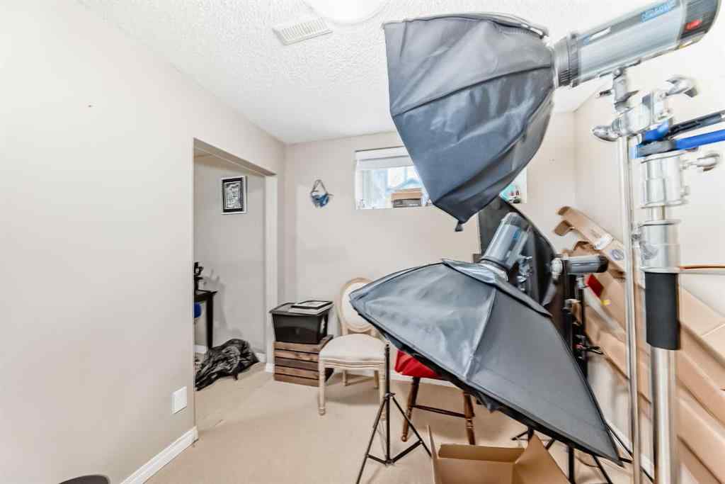MLS® A2232580 - 62 Evansridge Crescent NW in Evanston Calgary, Residential