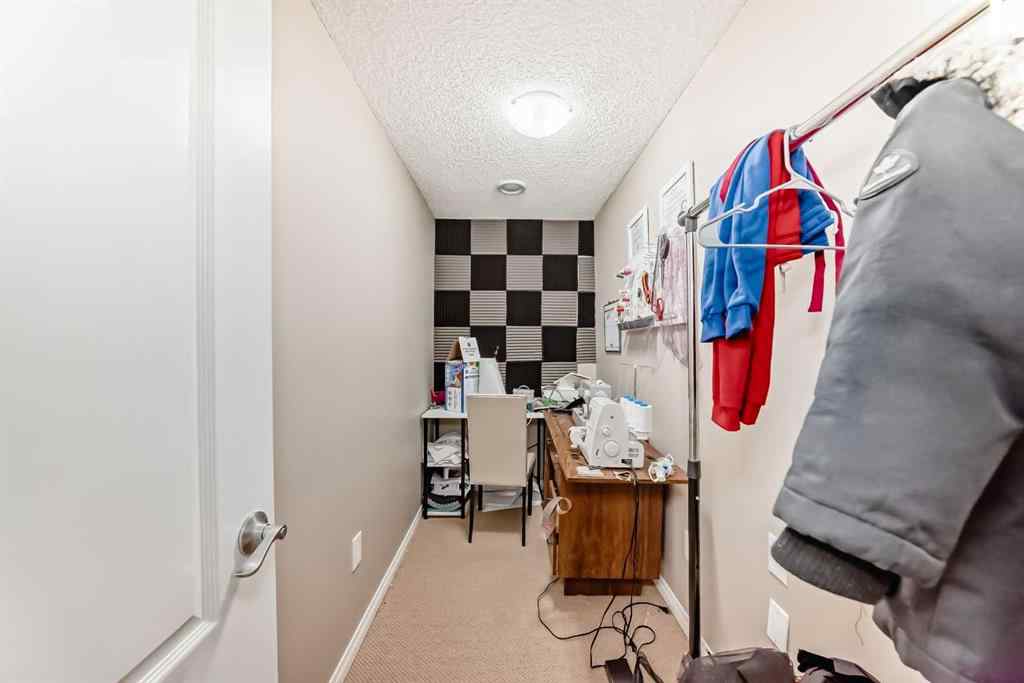 MLS® A2232580 - 62 Evansridge Crescent NW in Evanston Calgary, Residential
