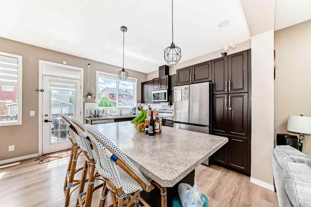 MLS® A2232580 - 62 Evansridge Crescent NW in Evanston Calgary, Residential