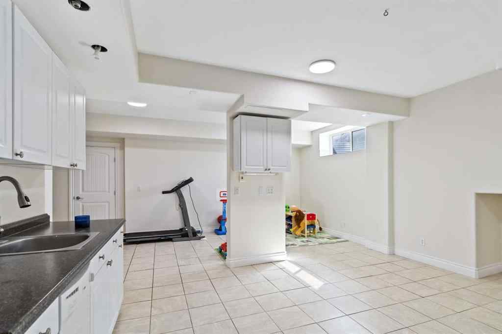 MLS® A2232595 - 126 Pearl Bay  in Timberlea Fort McMurray, Residential