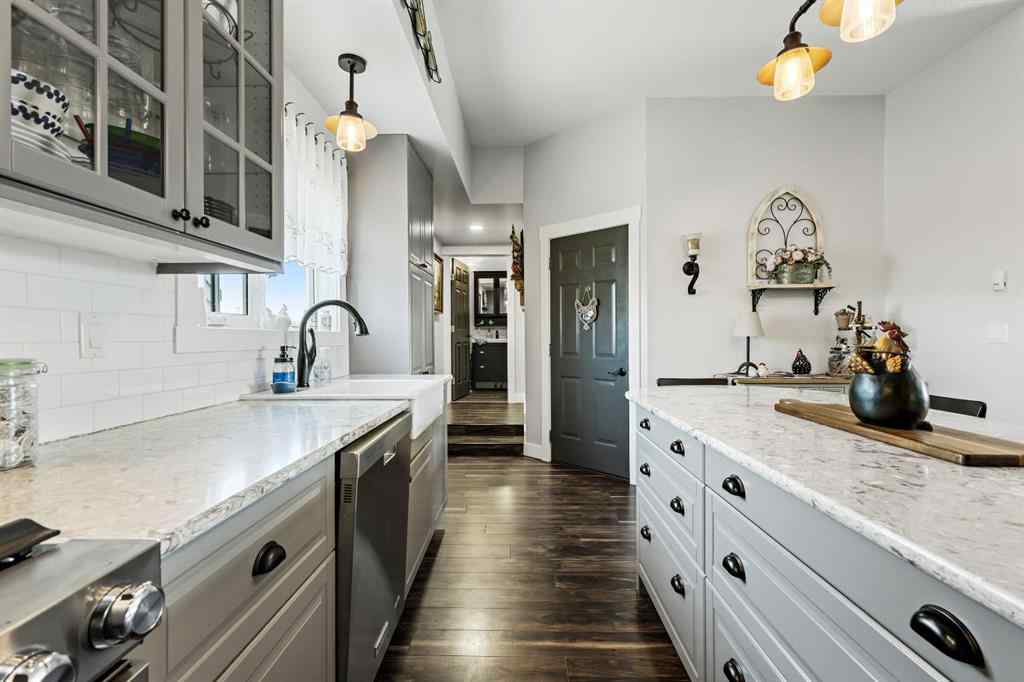 MLS® A2232625 - 250020 Range Road 275   in  Rural Rocky View County, Residential