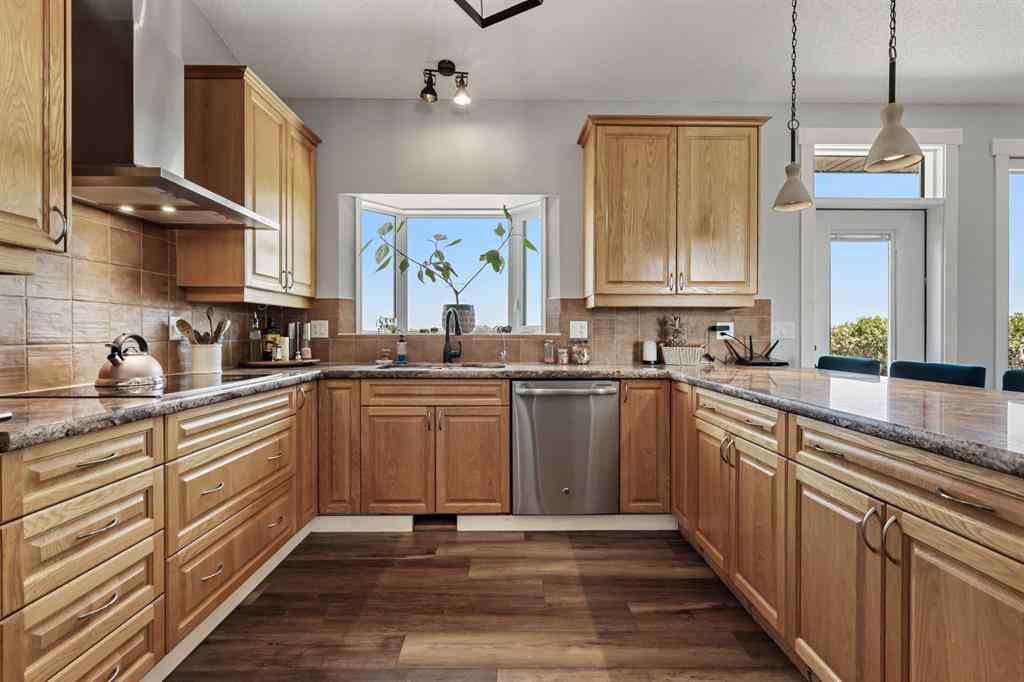 MLS® A2232625 - 250020 Range Road 275   in  Rural Rocky View County, Residential
