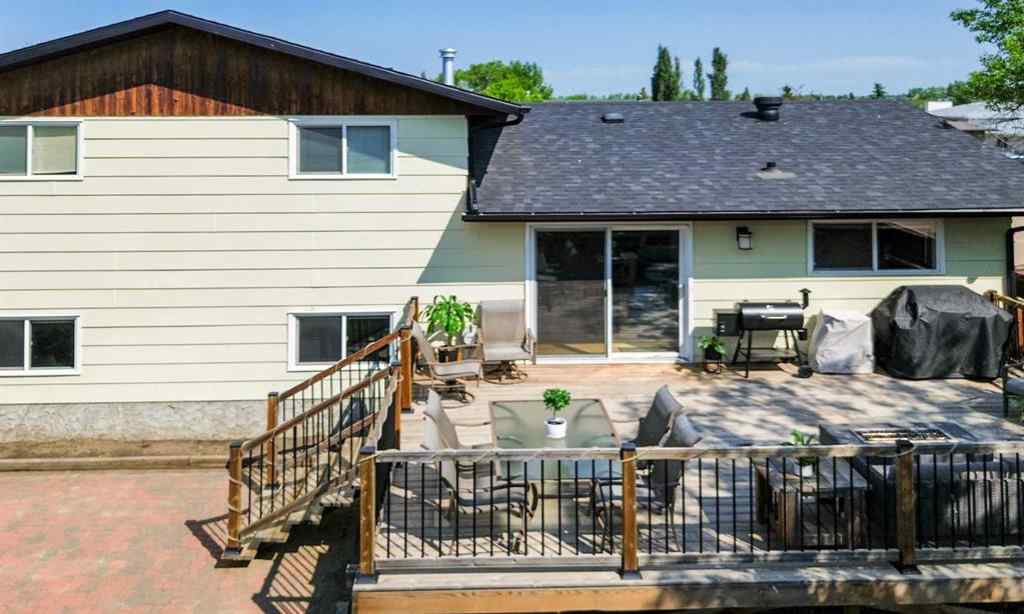 MLS® A2232637 - 6301 41 Avenue  in Grandview Stettler, Residential