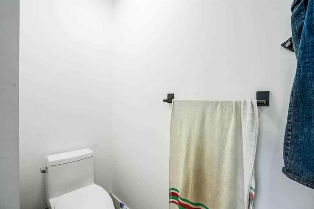 MLS® A2232645 - 237 Saddlepeace Crescent NE in Saddle Ridge Calgary, Residential