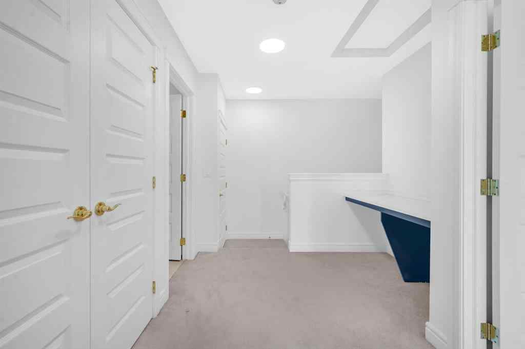 MLS® A2232656 - Unit #208 10060 46 Street NE in Saddle Ridge Calgary, Residential