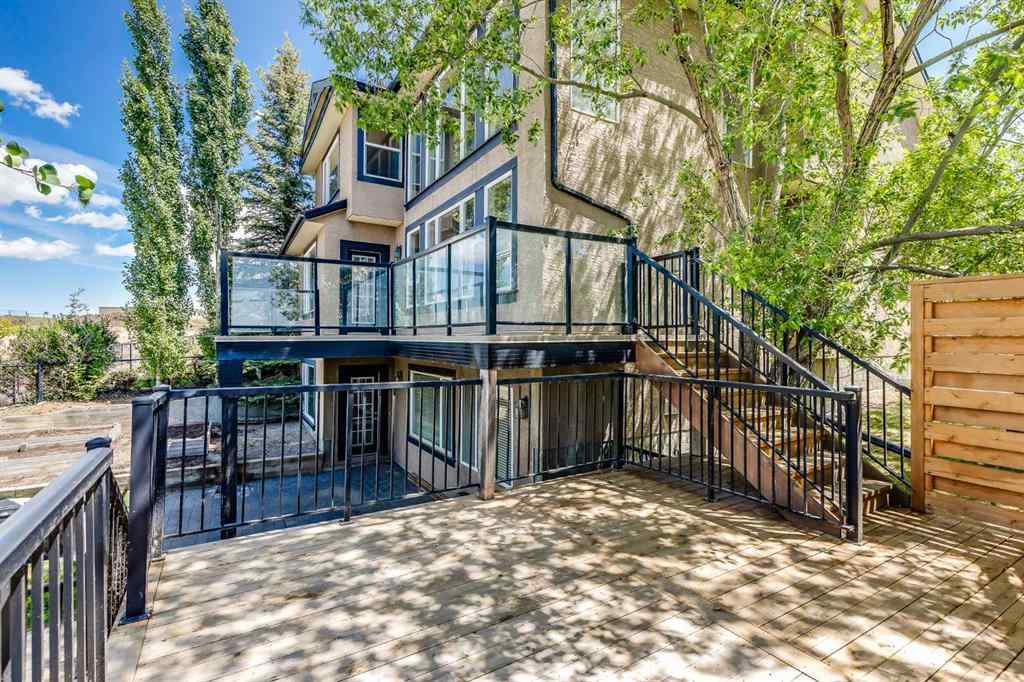MLS® A2232675 - 86 Springborough Green SW in Springbank Hill Calgary, Residential