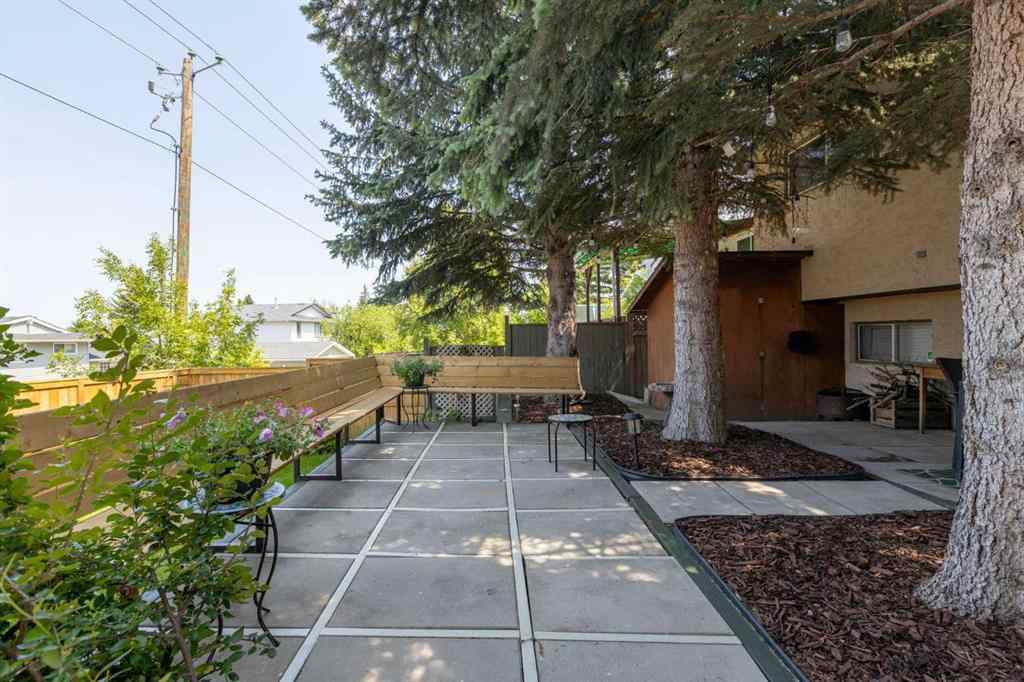 MLS® A2232679 - 224 Sandstone Place NW in Sandstone Valley Calgary, Residential
