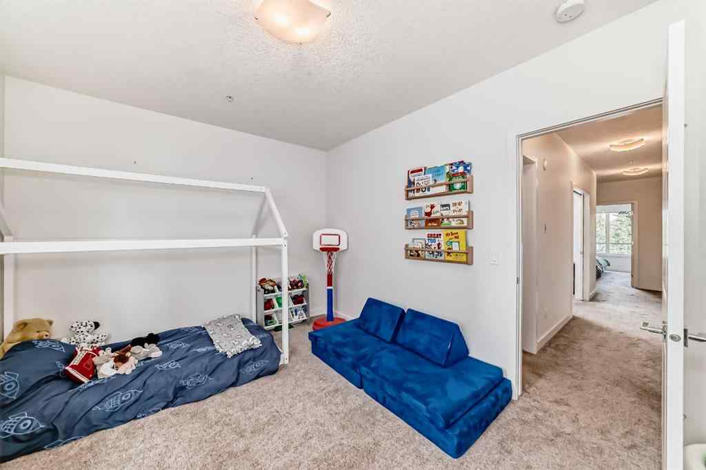 MLS® A2232714 - Unit #109 15 Rosscarrock Gate SW in Rosscarrock Calgary, Residential