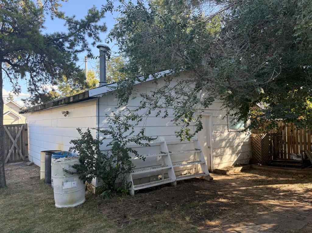 MLS® A2232722 - 88 Villa Street  in North Drumheller Drumheller, Residential