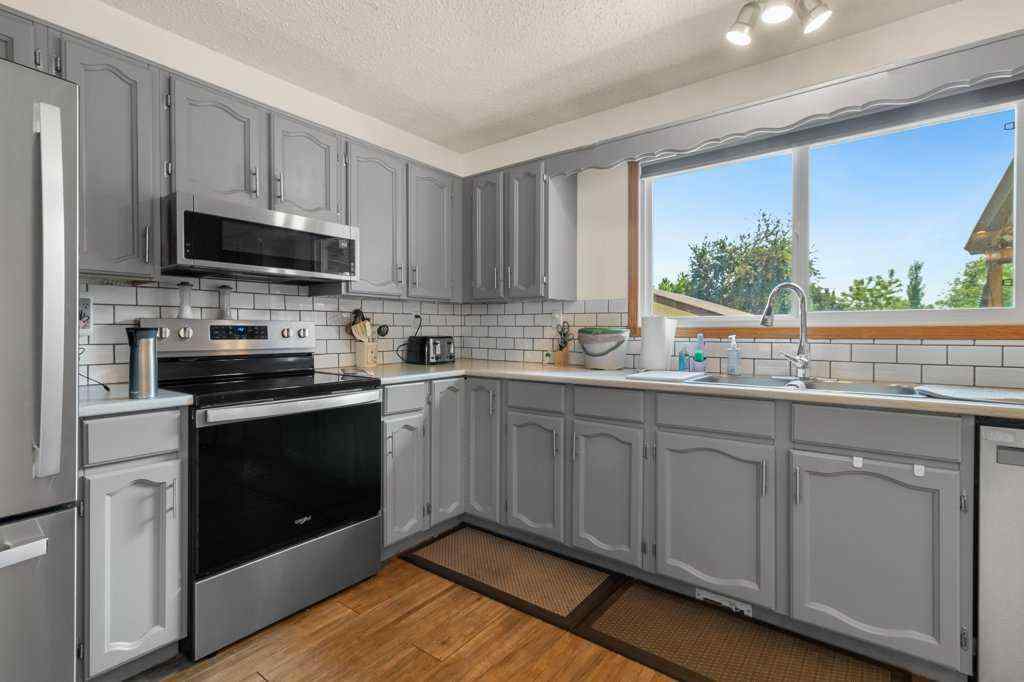 MLS® A2232724 - 51 Manning Street  in Morrisroe Extension Red Deer, Residential