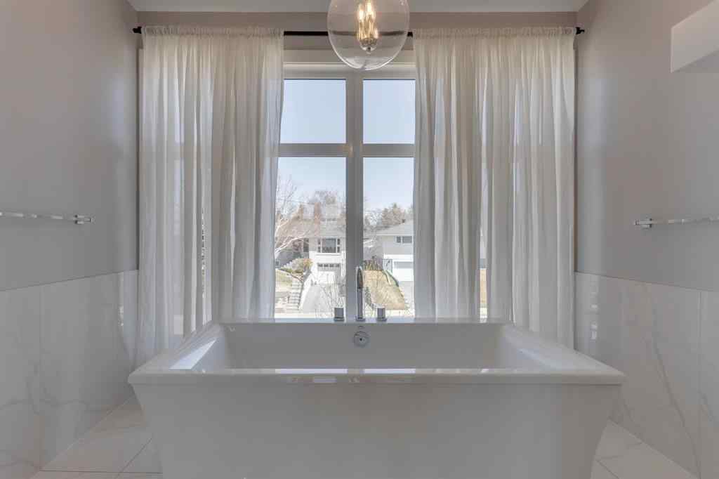 MLS® A2232733 - 1603 23 Street NW in Hounsfield Heights/Briar Hill Calgary, Residential
