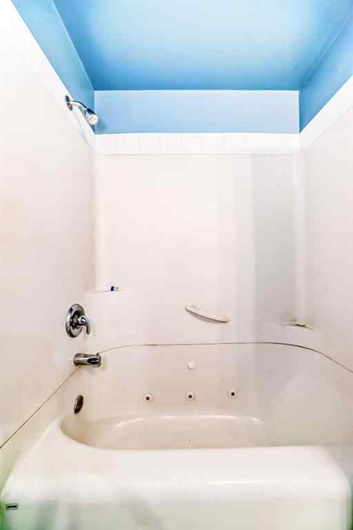 MLS® A2232755 - 418 Ellis Crescent  in Central High River High River, Residential
