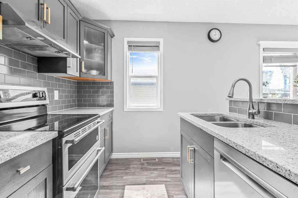 MLS® A2232757 - 178 Evansmeade Common NW in Evanston Calgary, Residential