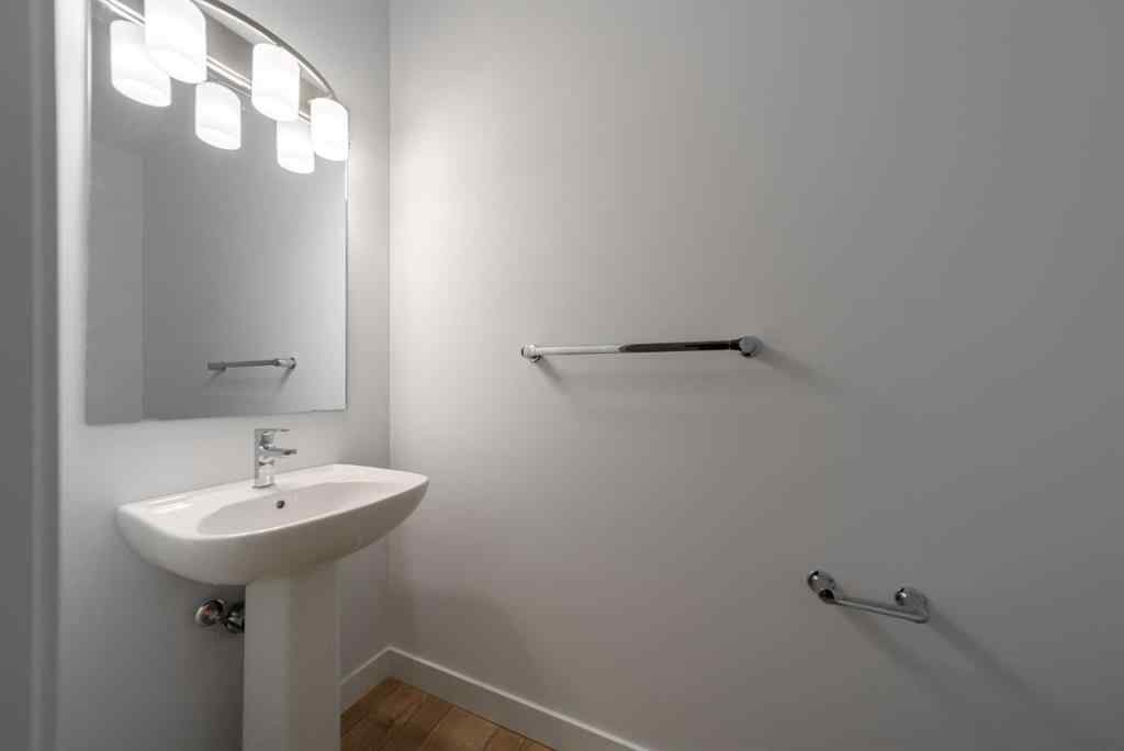 MLS® A2232784 - 707 Sovereign Common SW in Shaganappi Calgary, Residential