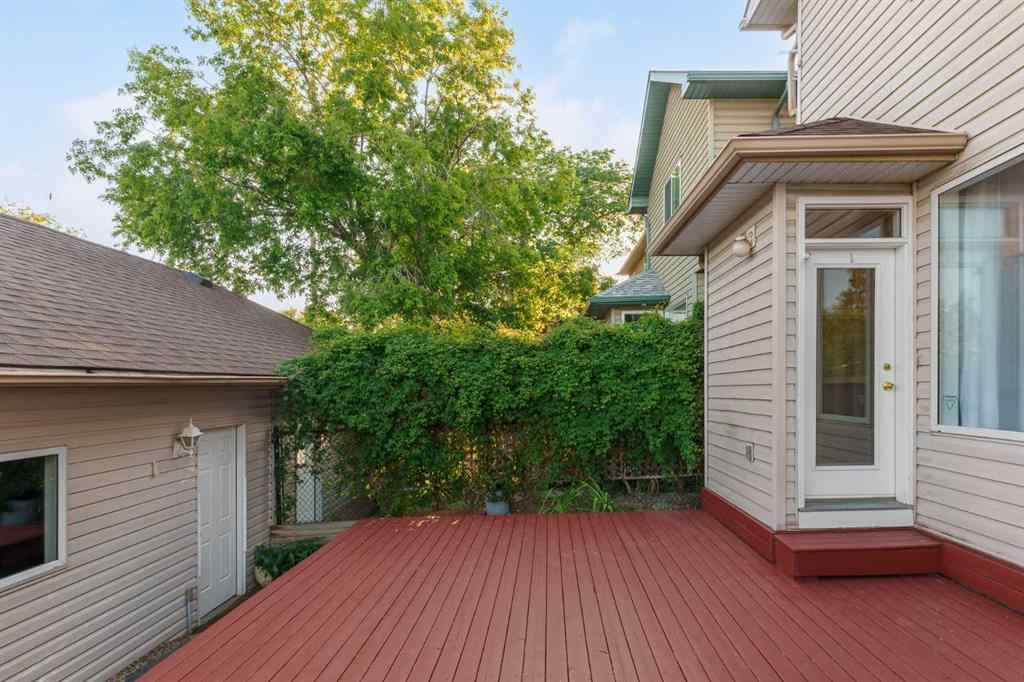 MLS® A2232793 - 721 52 Avenue SW in Windsor Park Calgary, Residential